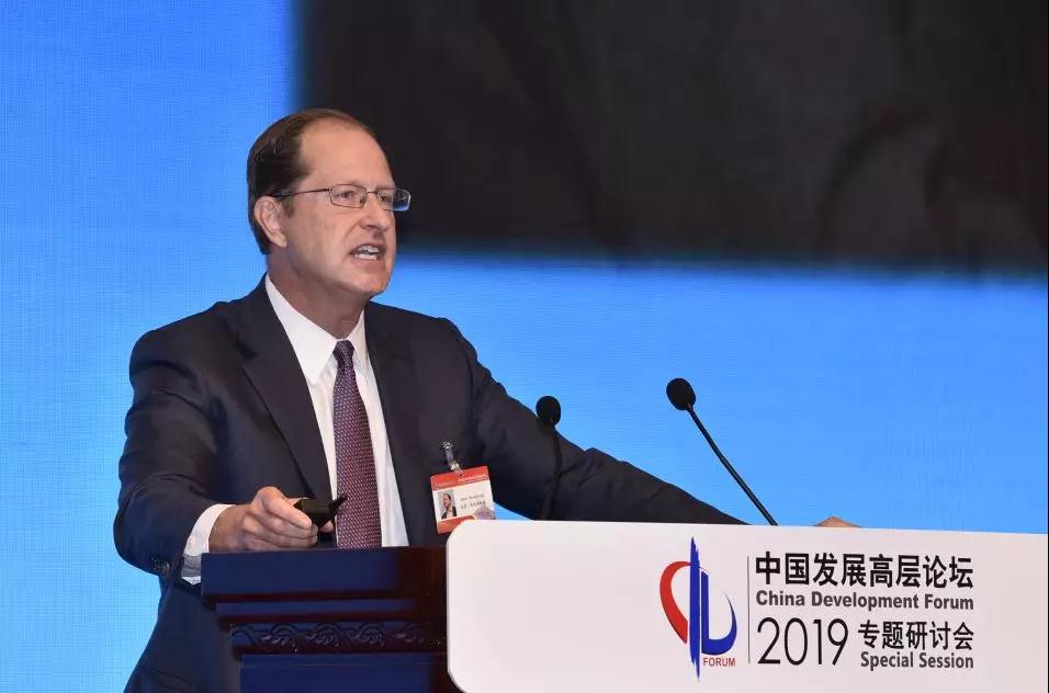 小布热津斯基:时刻牢记中美之间相互依存.jpg